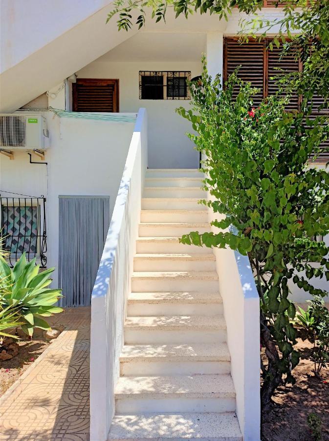 Neartothebeach21 Alicante Luaran gambar